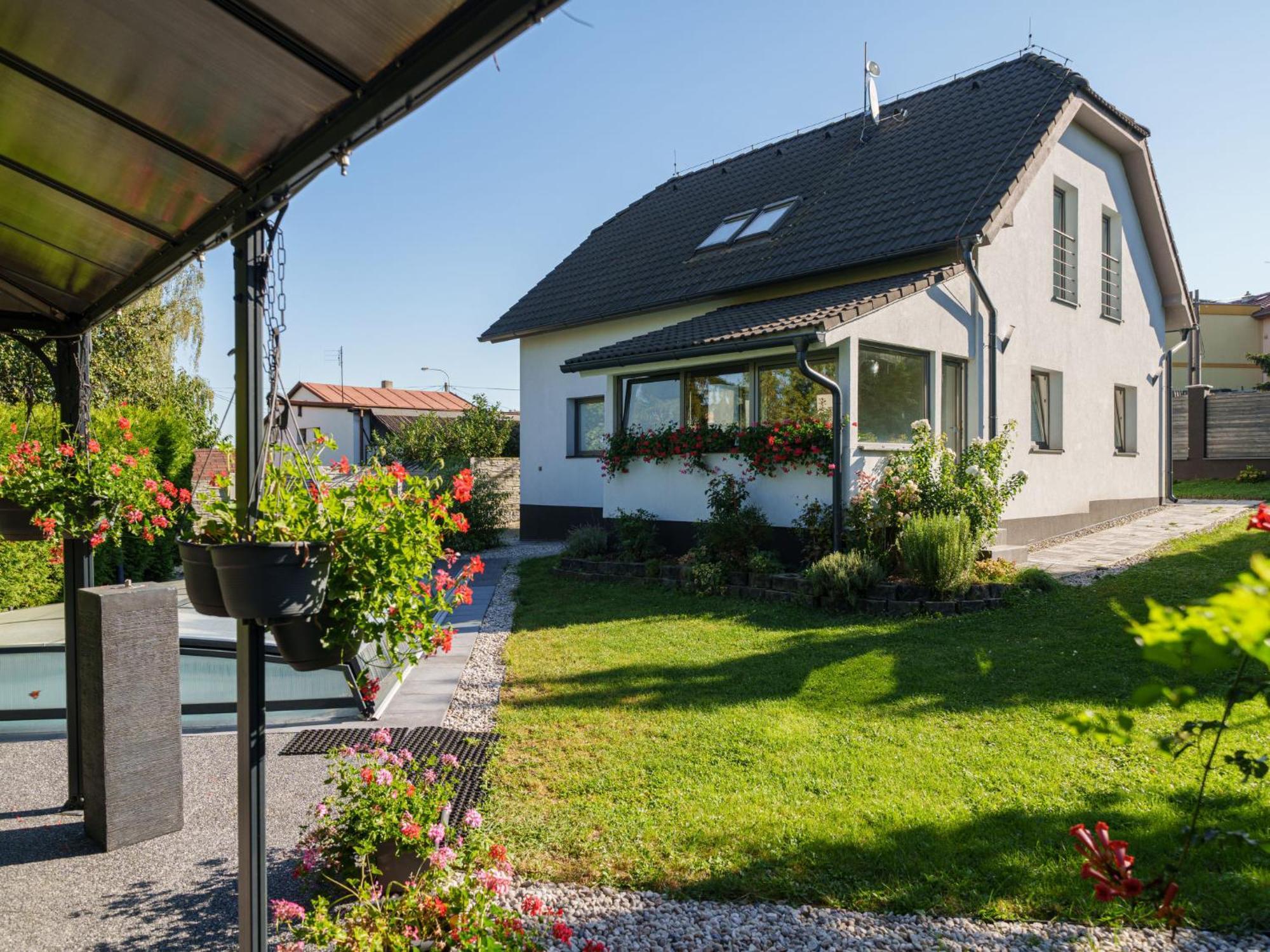 Semesterbostad Stary Chodov By Interhome Prag