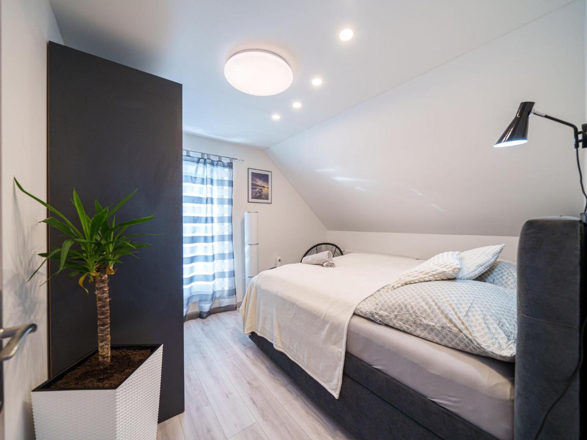 Semesterbostad Stary Chodov By Interhome Prag